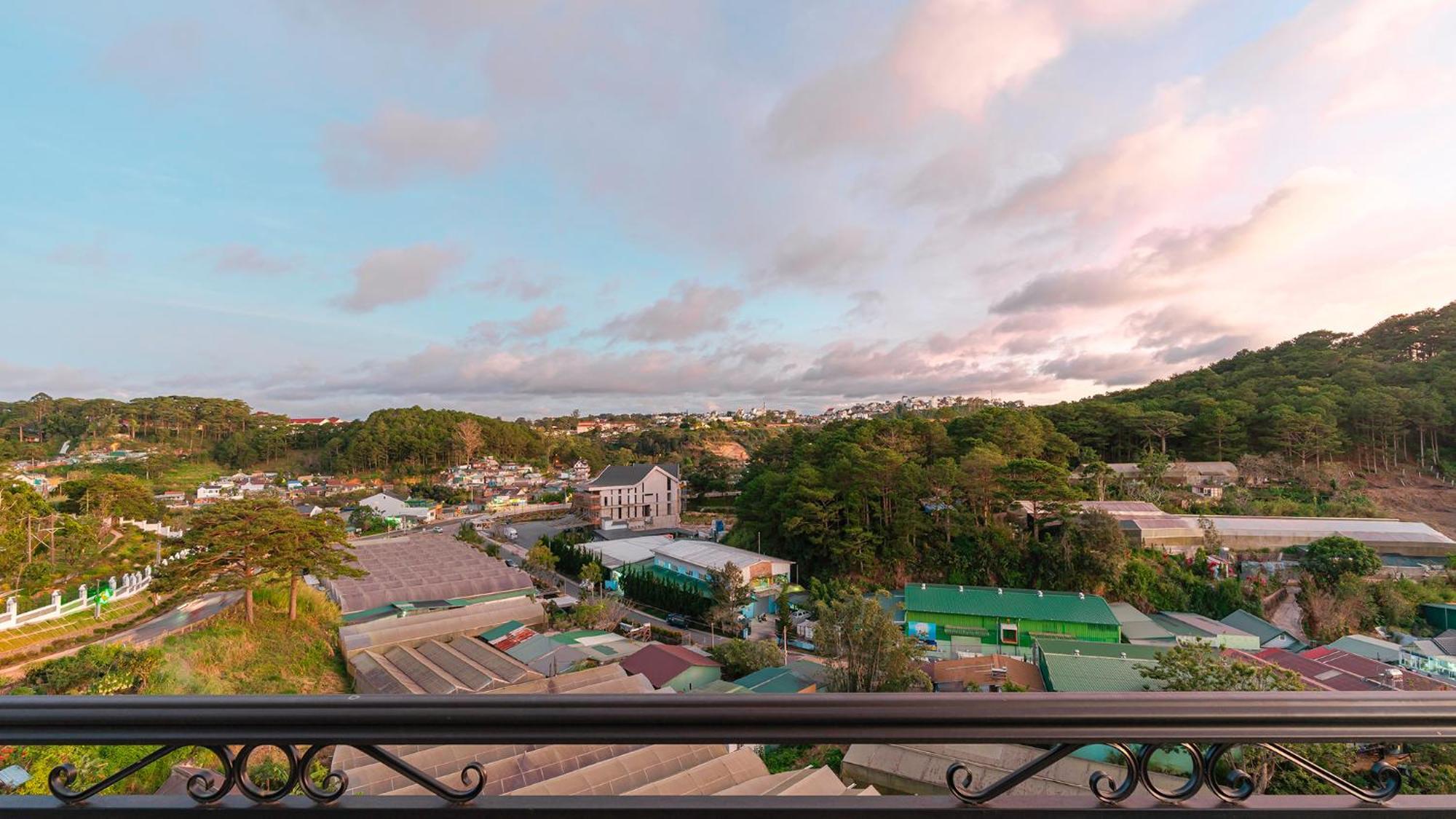 Pine View Hotel Dalat Kültér fotó