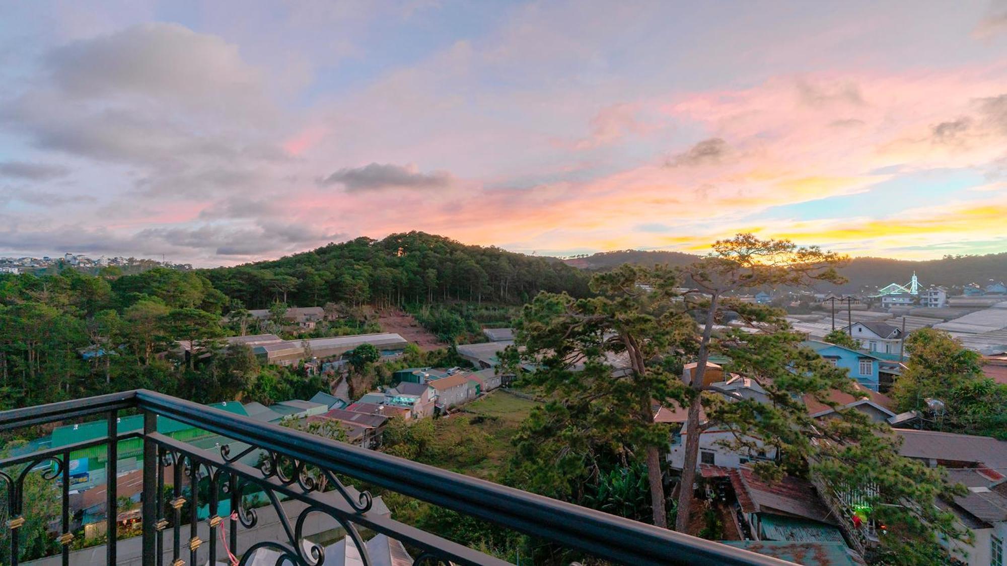 Pine View Hotel Dalat Kültér fotó